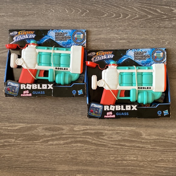 Roblox Super Soaker Big Paintball Guass Water Blastest 2 pieces New in the box - Picture 1 of 5